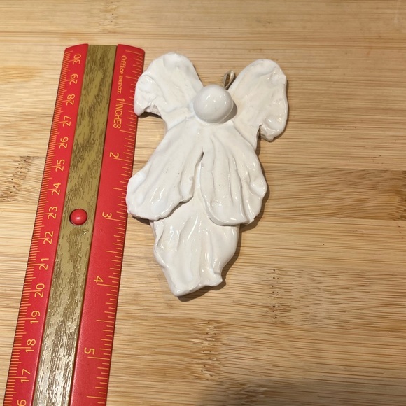 Set of Three Glazed Clay Angel Ornaments Signed by Artist White Hand-made - Picture 6 of 11